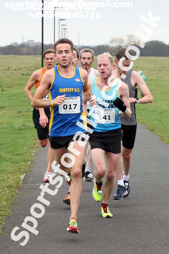 Senior men and womens Heaton Memorial 10k Road Race, Newcastle Town Moor. Photo:  David T. Hewitson/Sports for All Pics